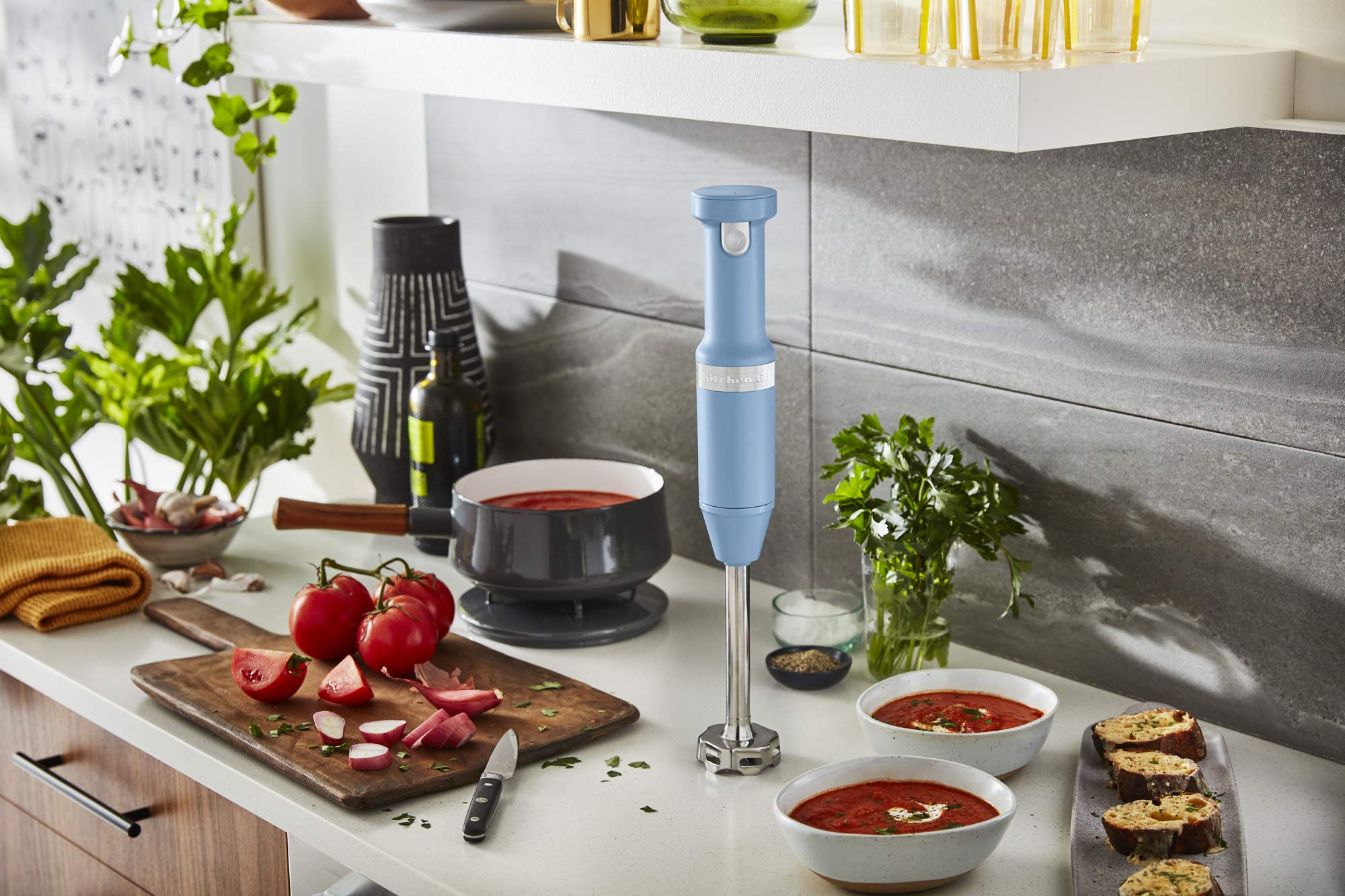 KitchenAid Cordless Variable Speed Hand Blender with Chopper and Whisk Attachment - KHBBV83 - Image 9